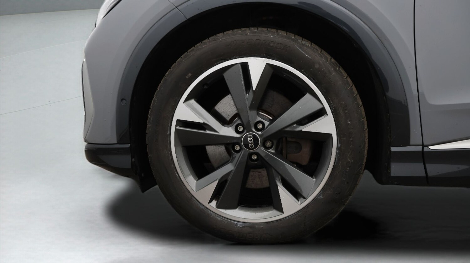 Used Audi Q4 e-tron 2023 for sale - 77688947: Photo 18