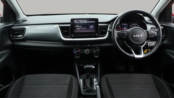 Used Kia Stonic 2022 for sale - 75563998: Photo 14
