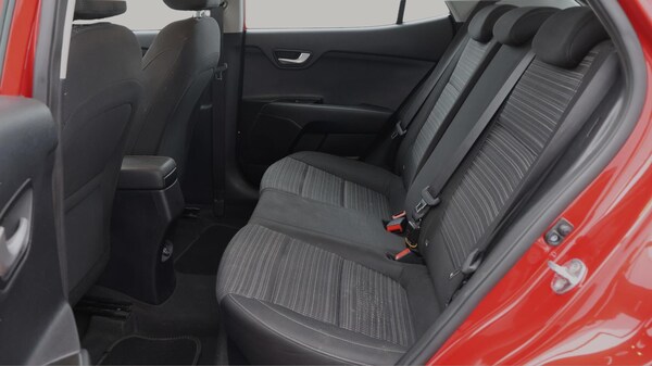 Used Kia Stonic 2022 for sale - 75563998: Photo 17