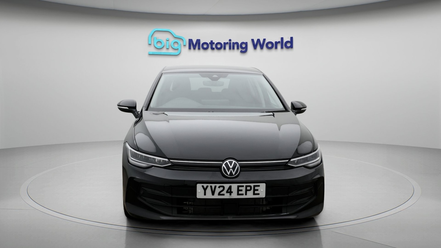 Used Volkswagen Golf 2024 for sale - 77889685: Photo 2
