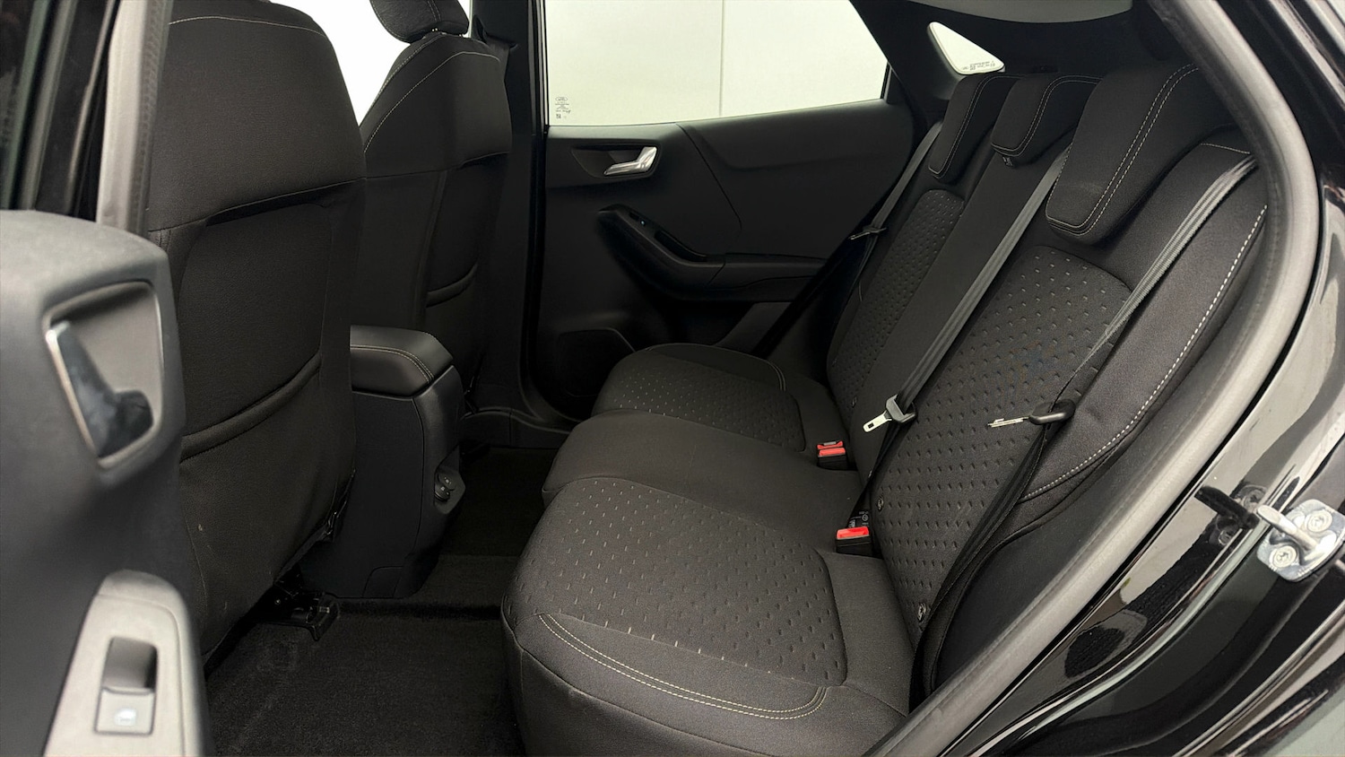 Used Ford Puma 2025 for sale - 78078229: Photo 15