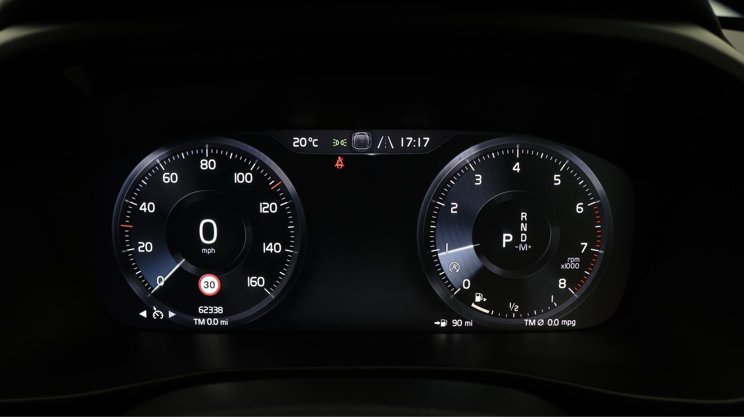 Used Volvo XC40 for sale - 76759687: Photo 11