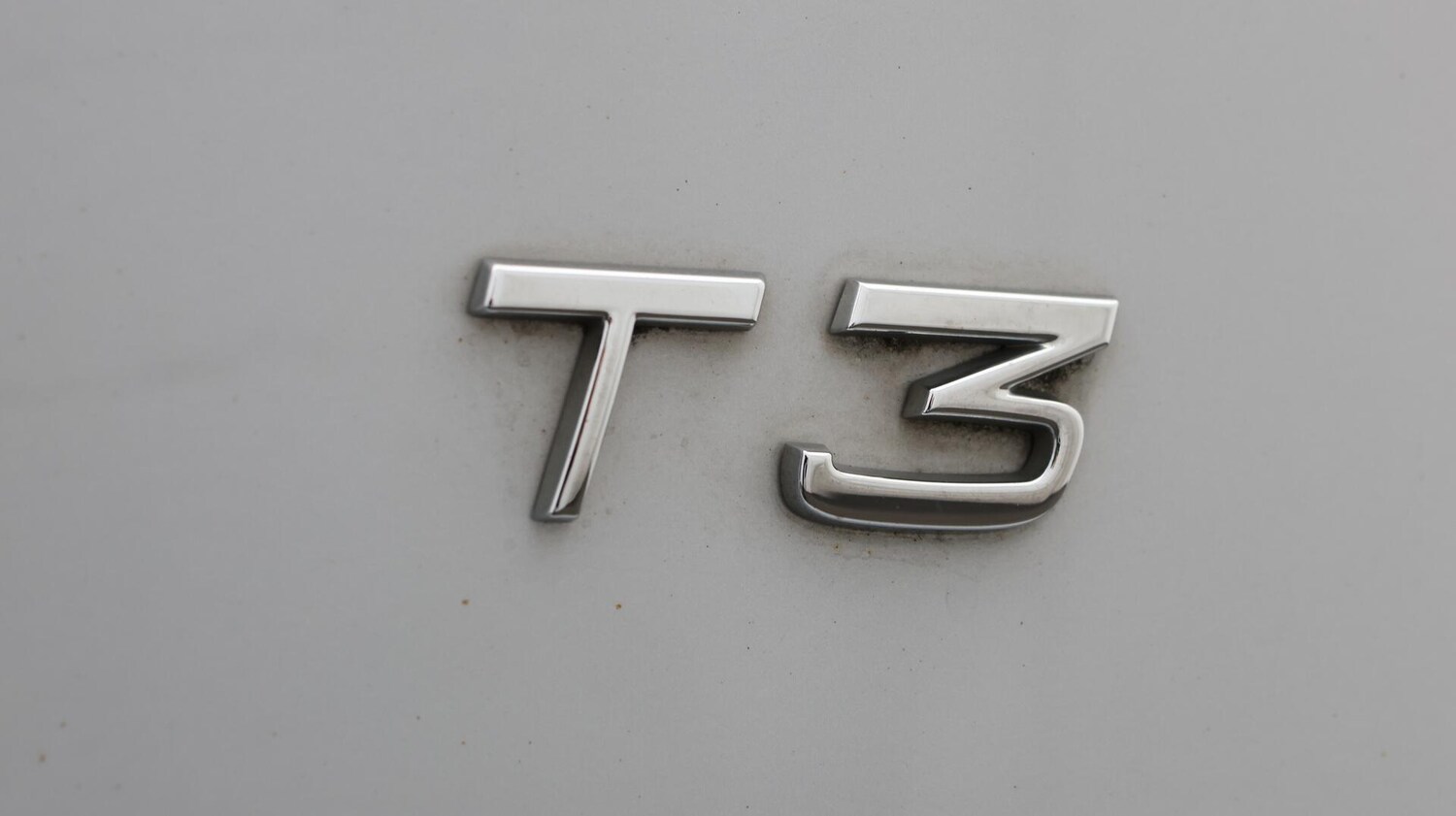 Used Volvo XC40 for sale - 76759687: Photo 23