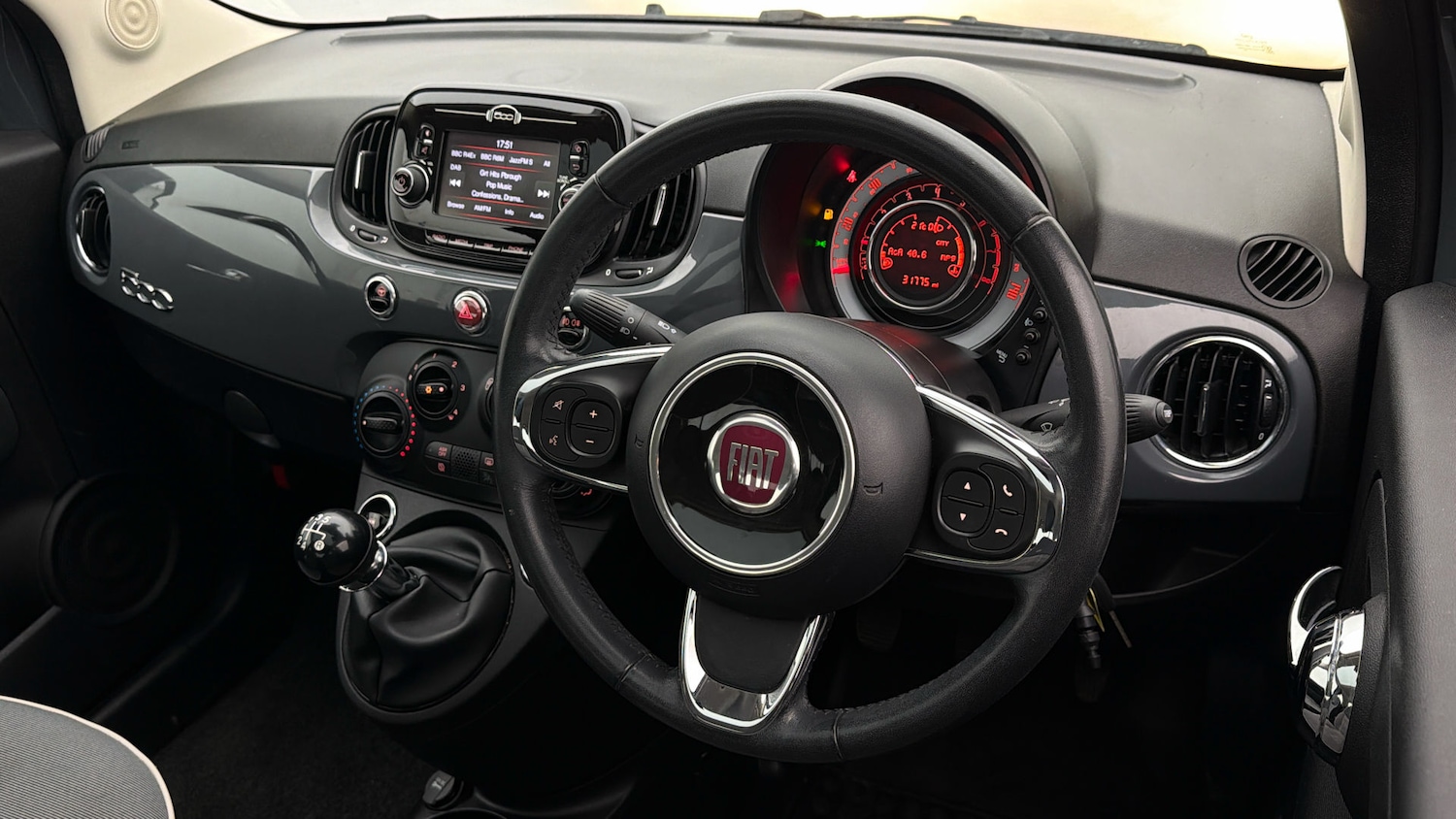 Used Fiat 500 2018 for sale - 77946276: Photo 9