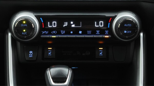 Used Toyota RAV4 2022 for sale - 76099446: Photo 13