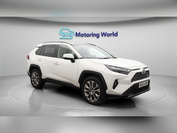 Used Toyota RAV4 2022 for sale - 76099446: Photo 2