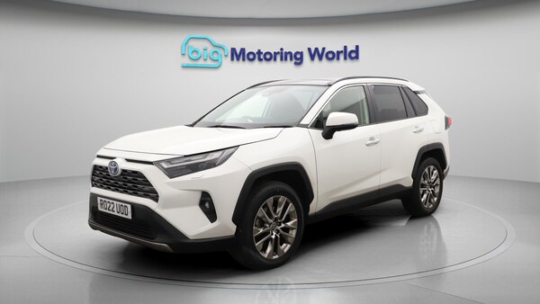 Used Toyota RAV4 2022 for sale - 76099446: Photo 4