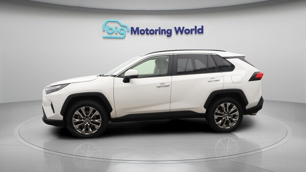 Used Toyota RAV4 2022 for sale - 76099446: Photo 5