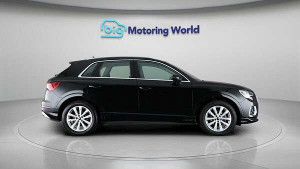 Used Audi Q3 2021 for sale - 76239222: Photo 9