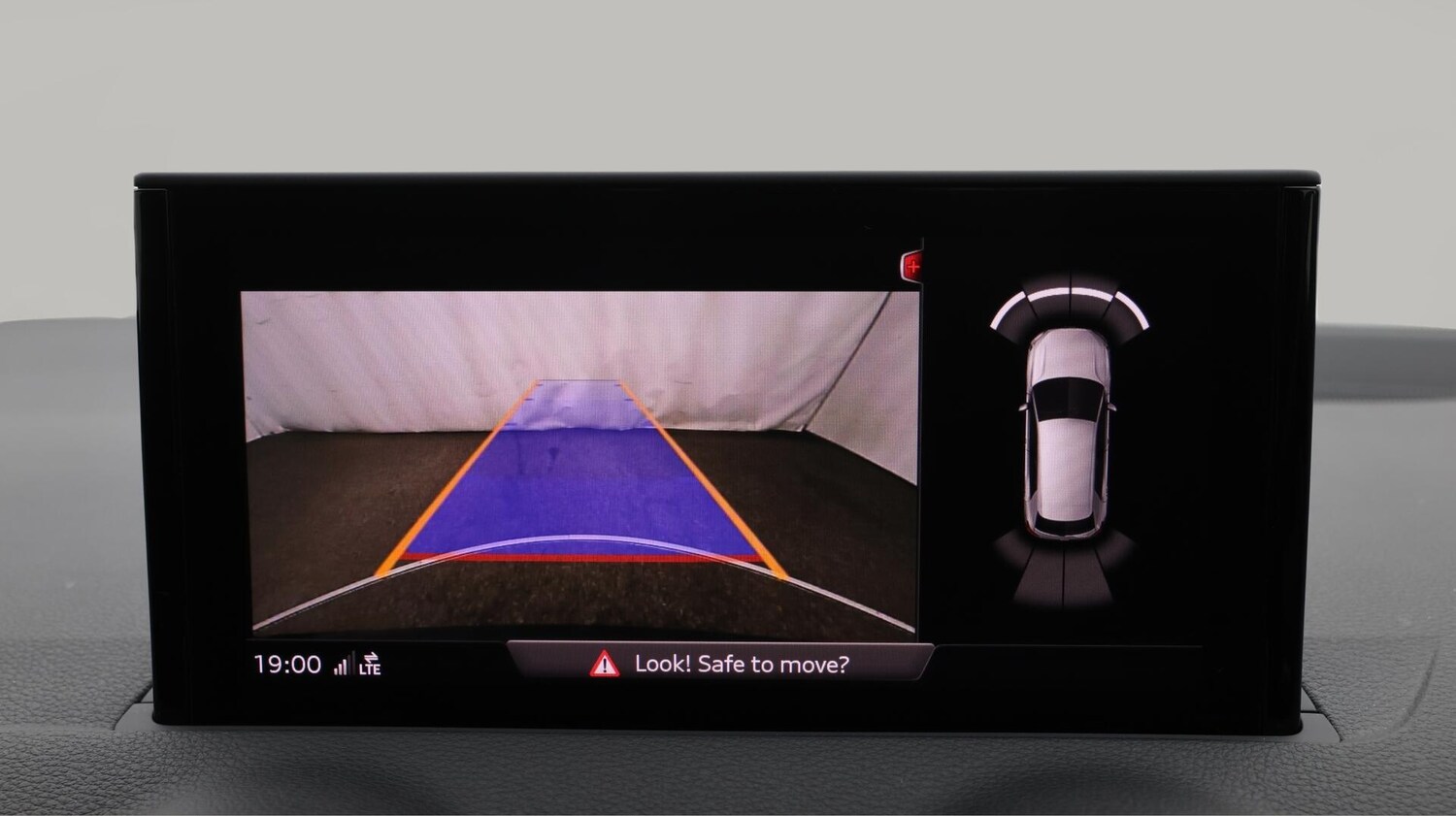 Used Audi Q2 2023 for sale - 76561641: Photo 28