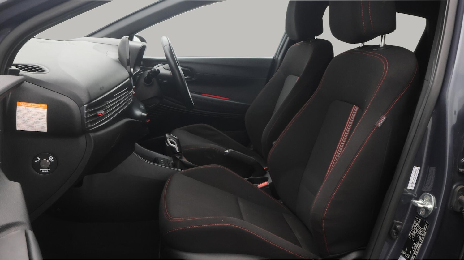 Used Hyundai i20 2023 for sale - 76689502: Photo 15