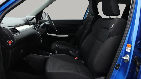 Used Suzuki Swift 2021 for sale - 76201004: Photo 15