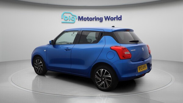 Used Suzuki Swift 2021 for sale - 76201004: Photo 6