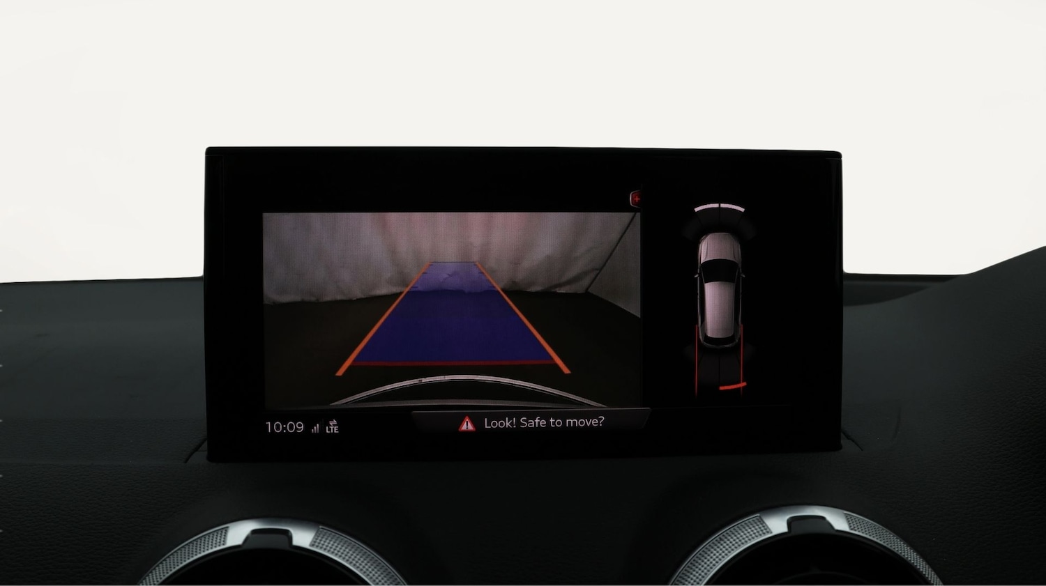 Used Audi Q2 2022 for sale - 77181565: Photo 23