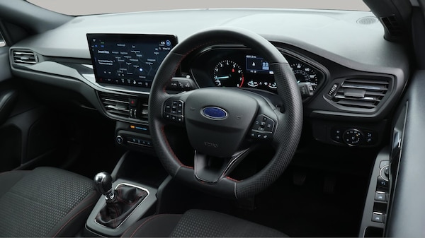 Used Ford Focus 2023 for sale - 76215455: Photo 10