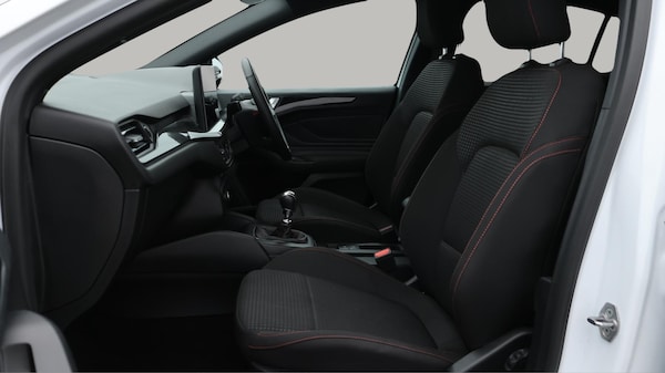 Used Ford Focus 2023 for sale - 76215455: Photo 15