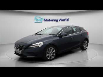 Used Volvo V40 2019 for sale - 75224976: Photo