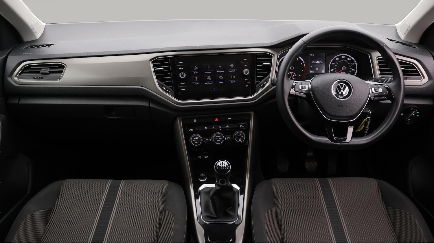 Used Volkswagen T-Roc 2021 for sale - 76735125: Photo 14