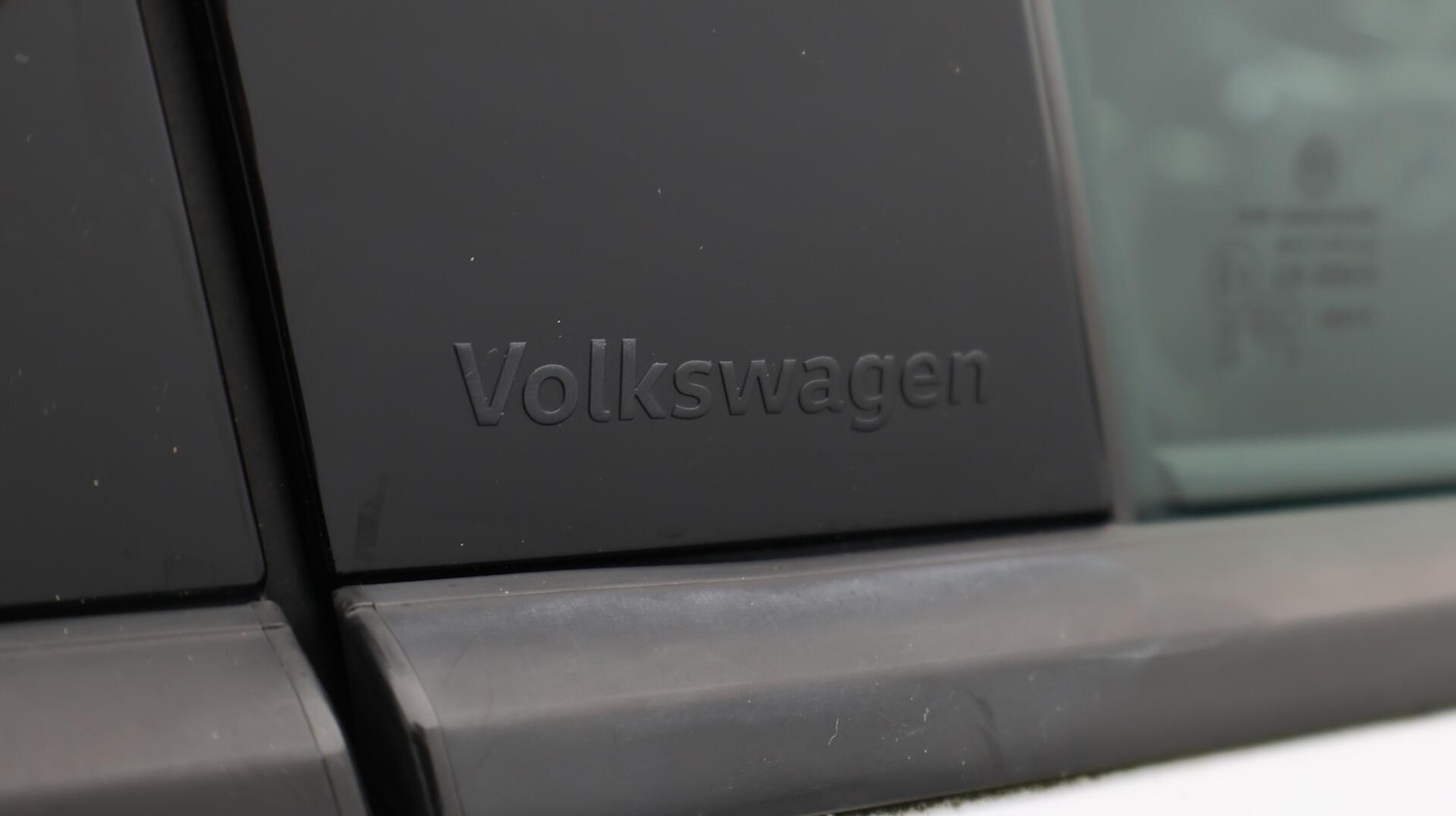 Used Volkswagen T-Roc 2021 for sale - 76735125: Photo 22