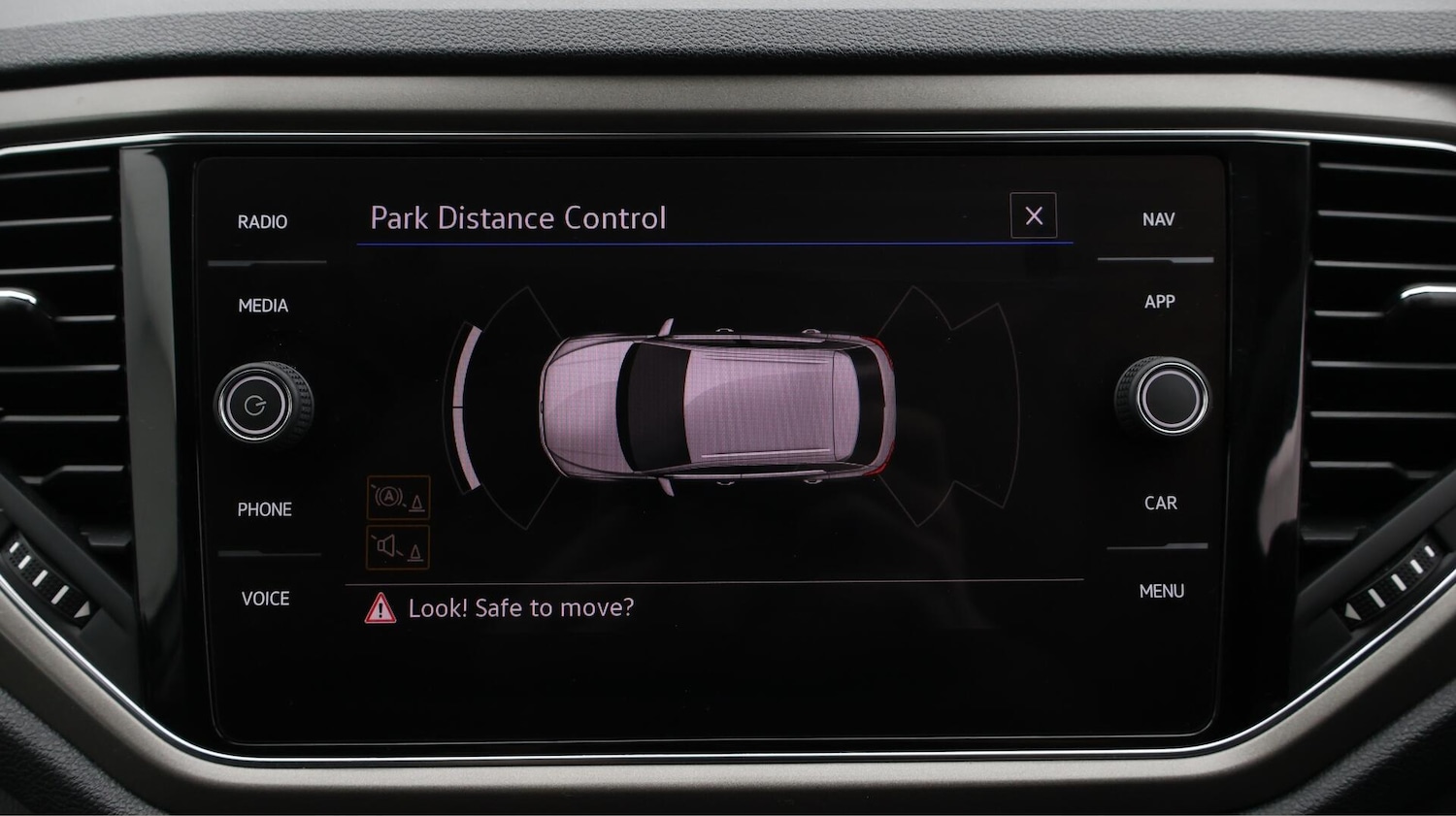 Used Volkswagen T-Roc 2021 for sale - 76735125: Photo 25