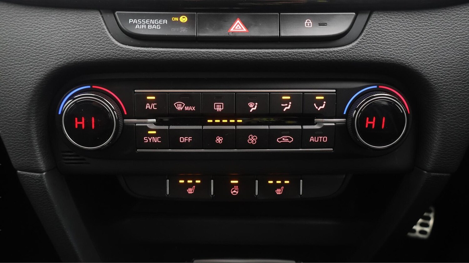 Used Kia XCeed 2023 for sale - 76606852: Photo 13