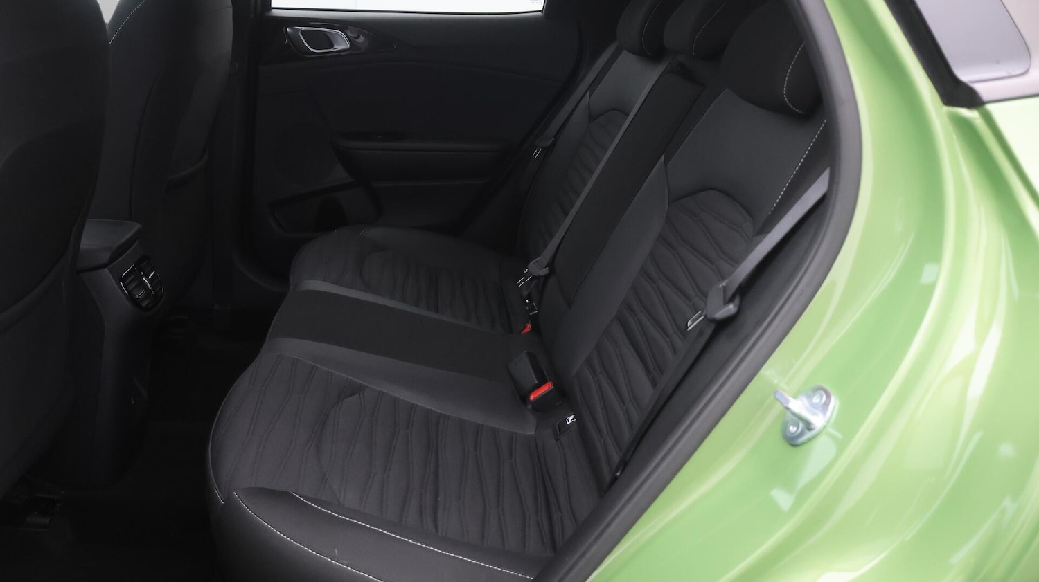 Used Kia XCeed 2023 for sale - 76606852: Photo 17