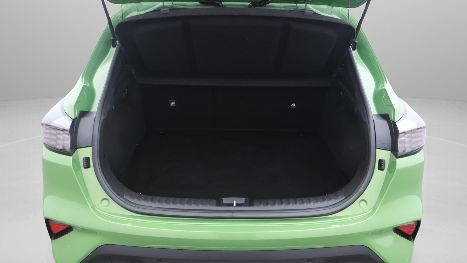 Used Kia XCeed 2023 for sale - 76606852: Photo 18