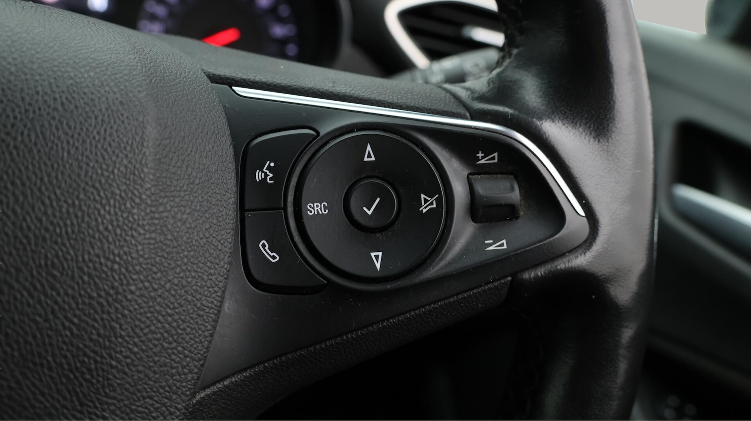 Used Vauxhall Crossland 2022 for sale - 76786798: Photo 24