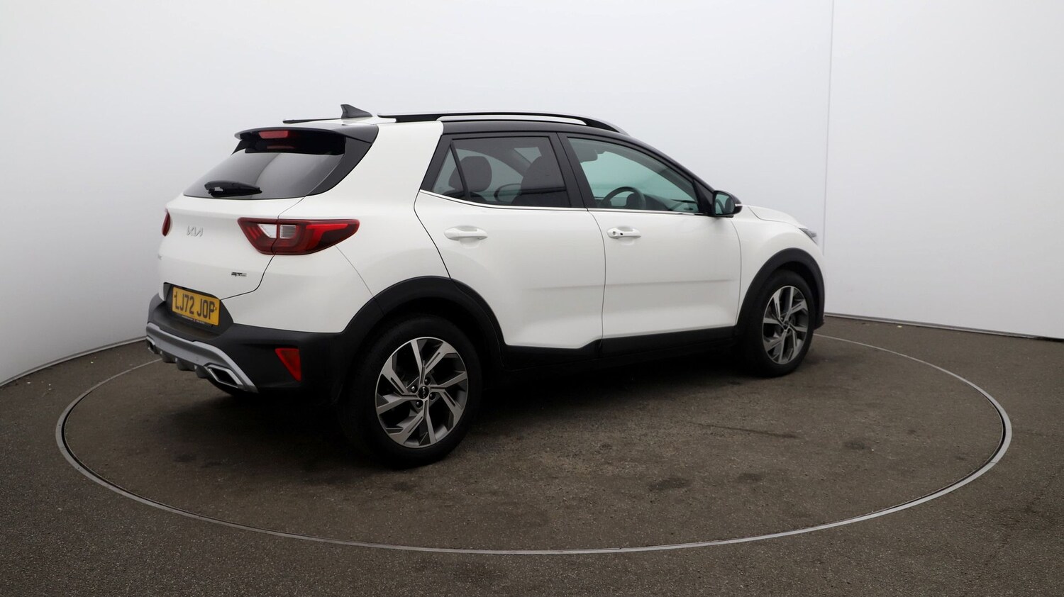 Used Kia Stonic for sale - 76811123: Photo 46