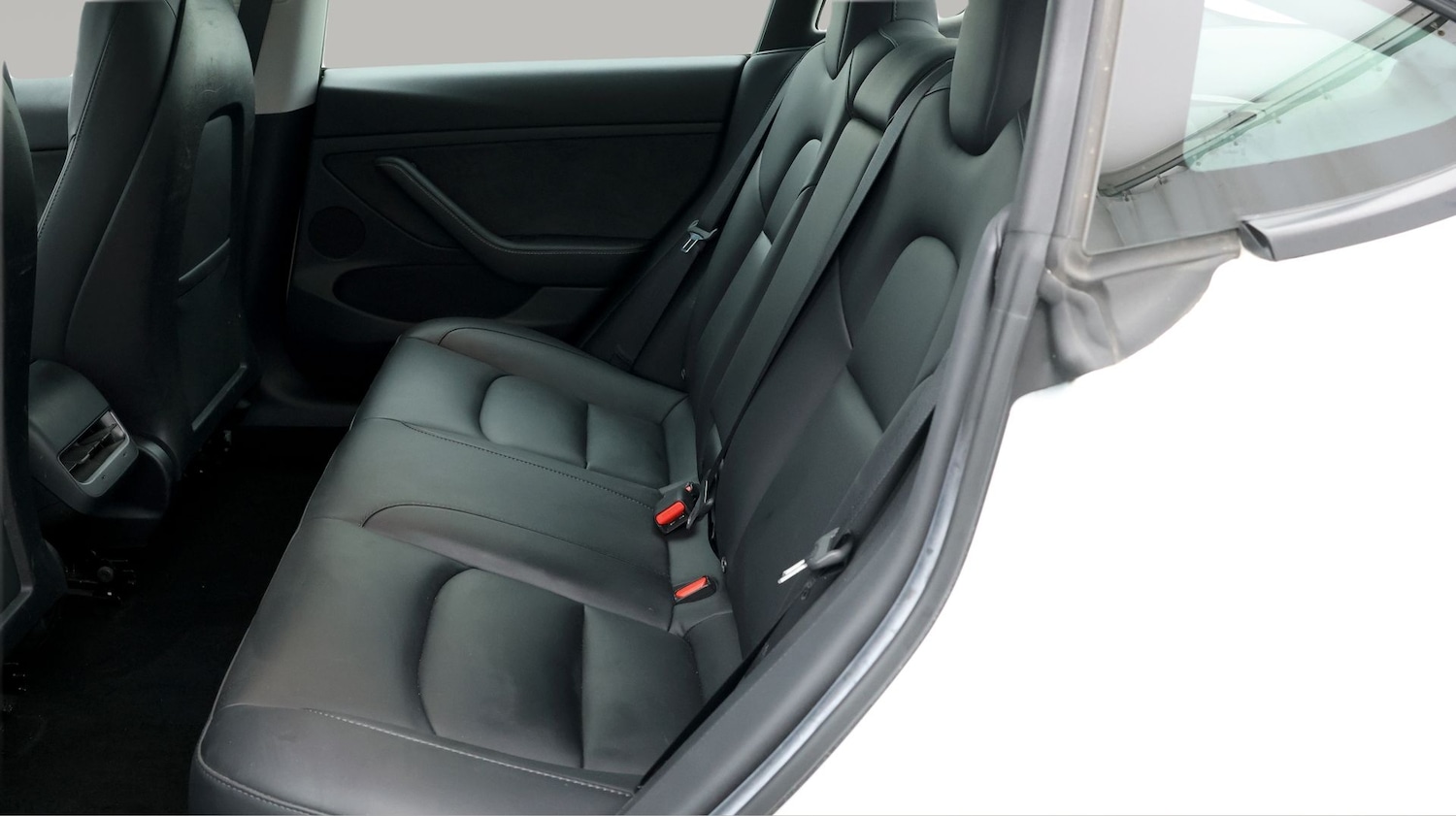 Used Tesla Model 3 2022 for sale - 77128979: Photo 16