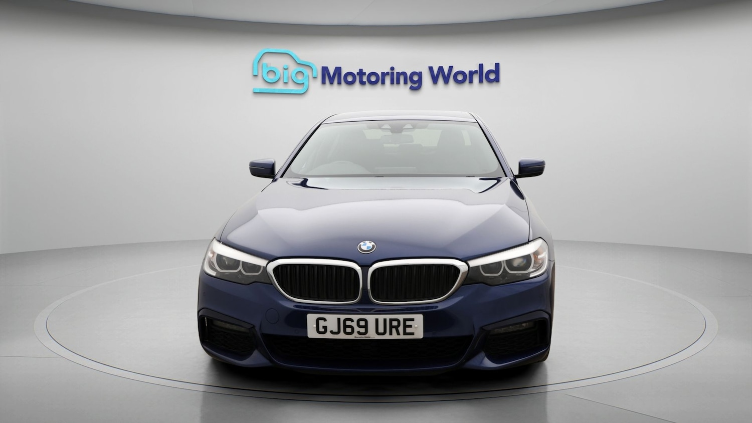 Used BMW 5 Series 2019 for sale - 77731896: Photo 2