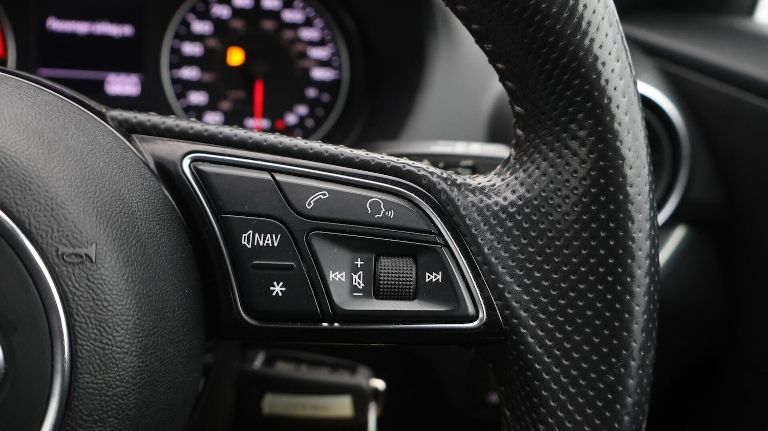 Used Audi Q2 2018 for sale - 76759619: Photo 26