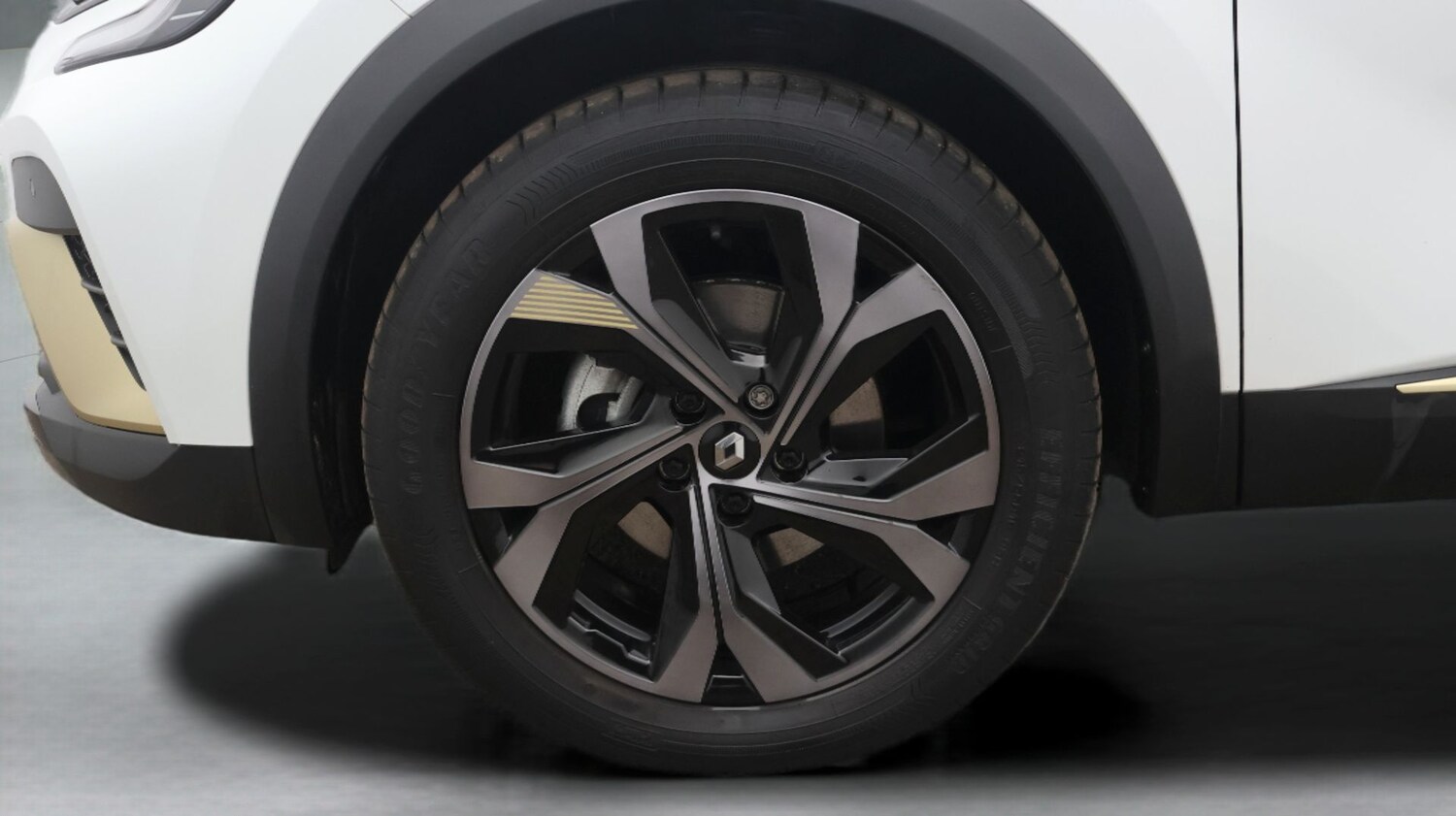 Used Renault Captur 2023 for sale - 77689473: Photo 18