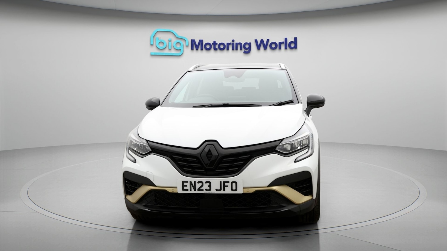 Used Renault Captur 2023 for sale - 77689473: Photo 2