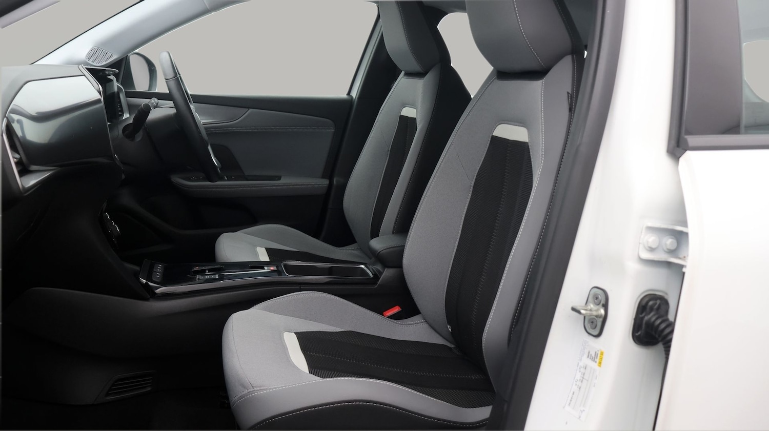 Used Vauxhall Mokka 2022 for sale - 77747538: Photo 14