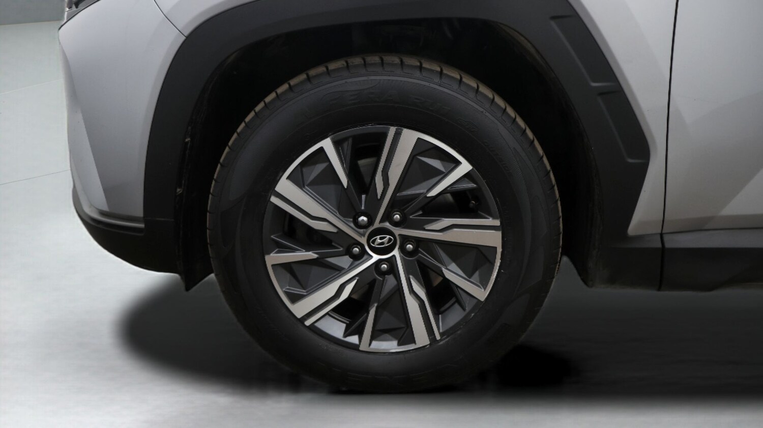 Used Hyundai TUCSON for sale - 77749683: Photo 17