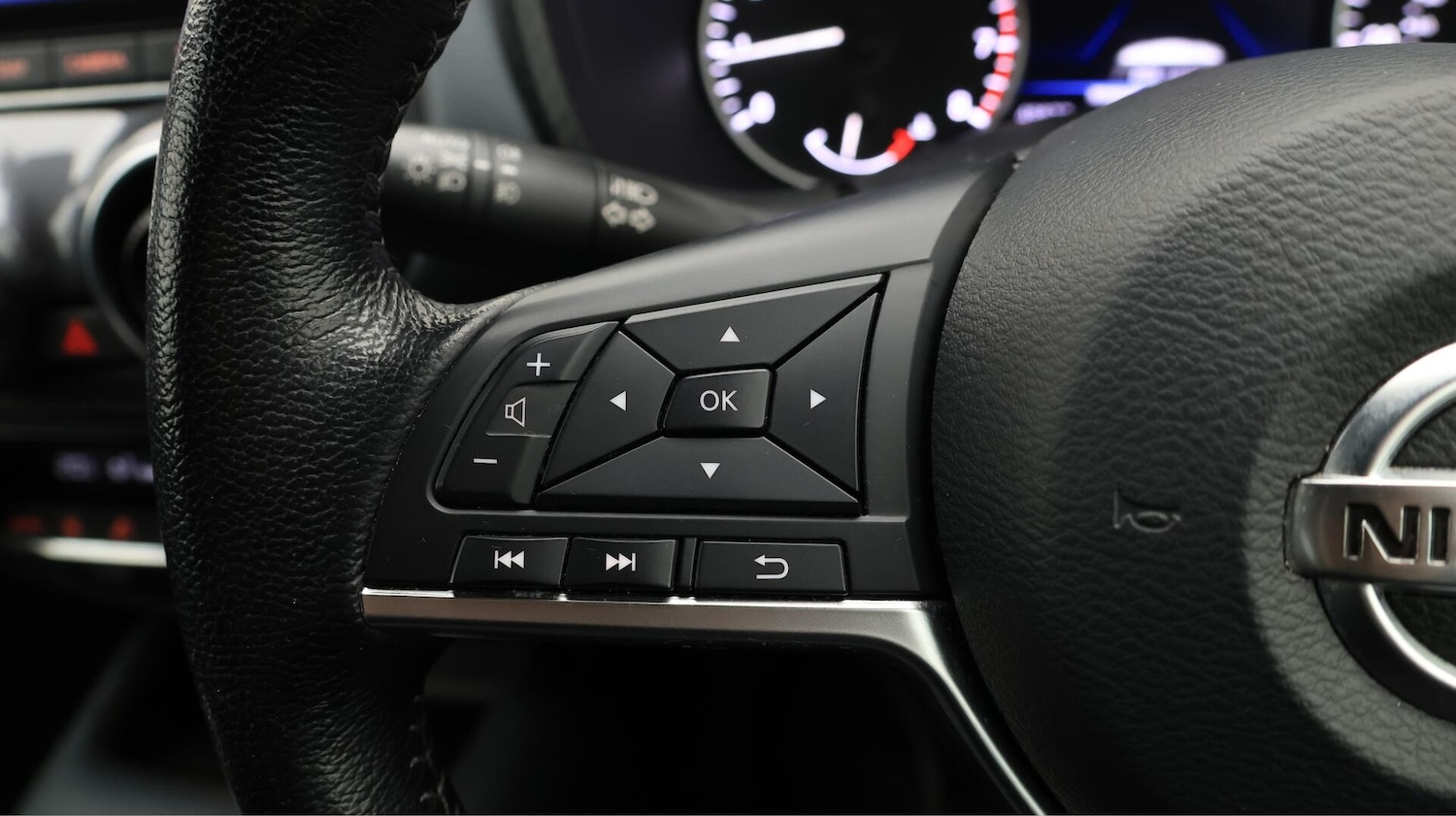 Used Nissan Juke 2020 for sale - 76458057: Photo 24