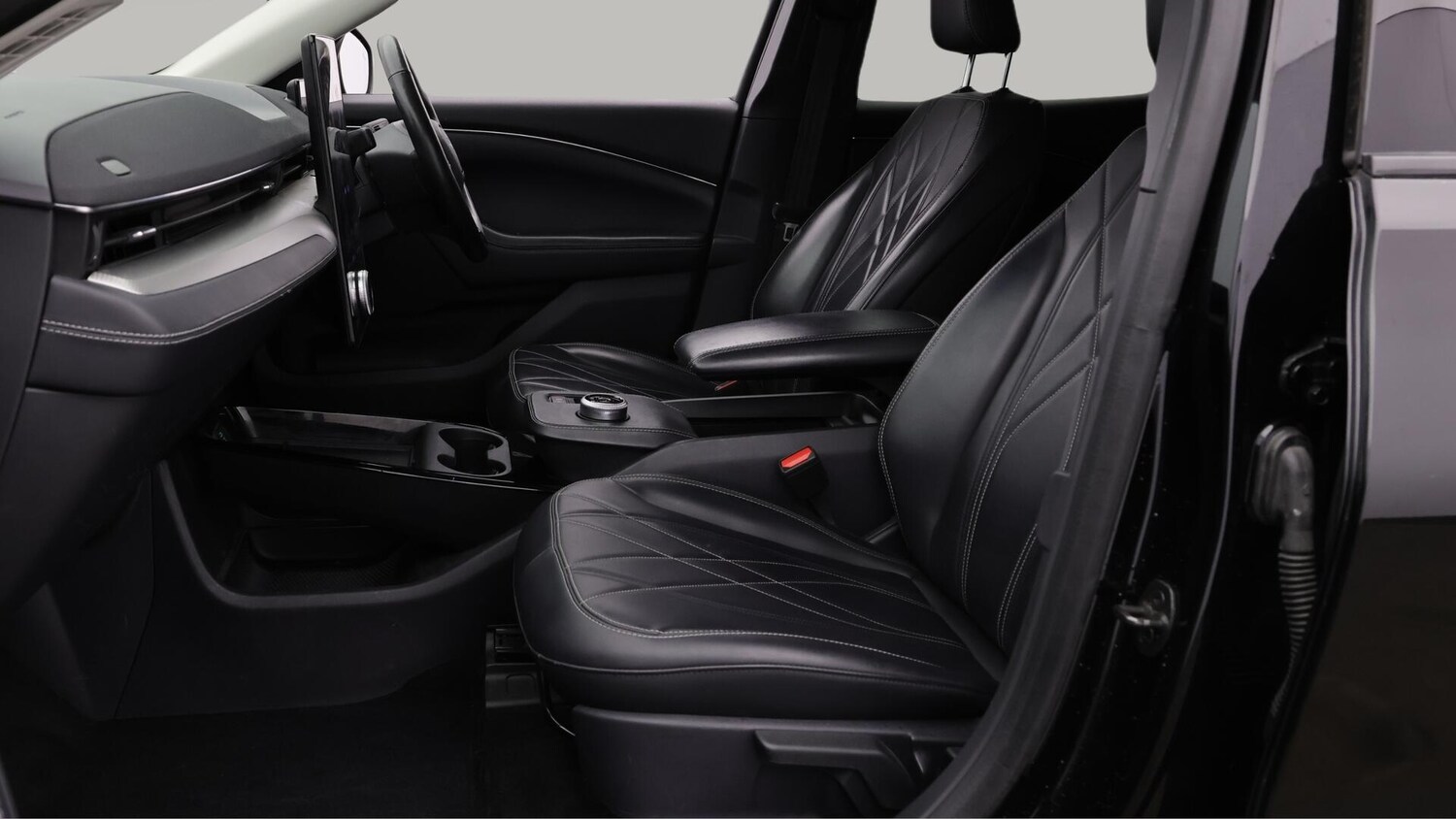 Used Ford Mustang Mach-E 2022 for sale - 76701946: Photo 15