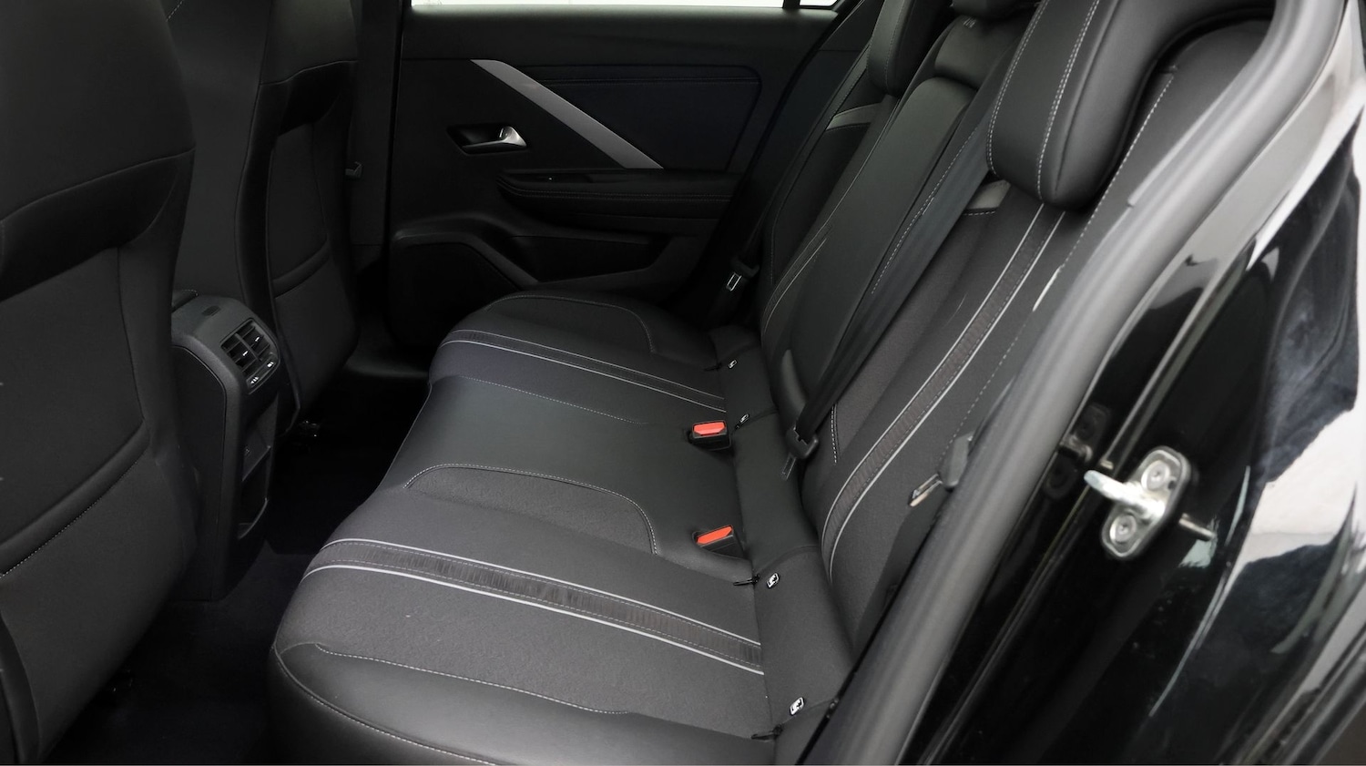 Used Vauxhall Astra 2024 for sale - 77536343: Photo 16