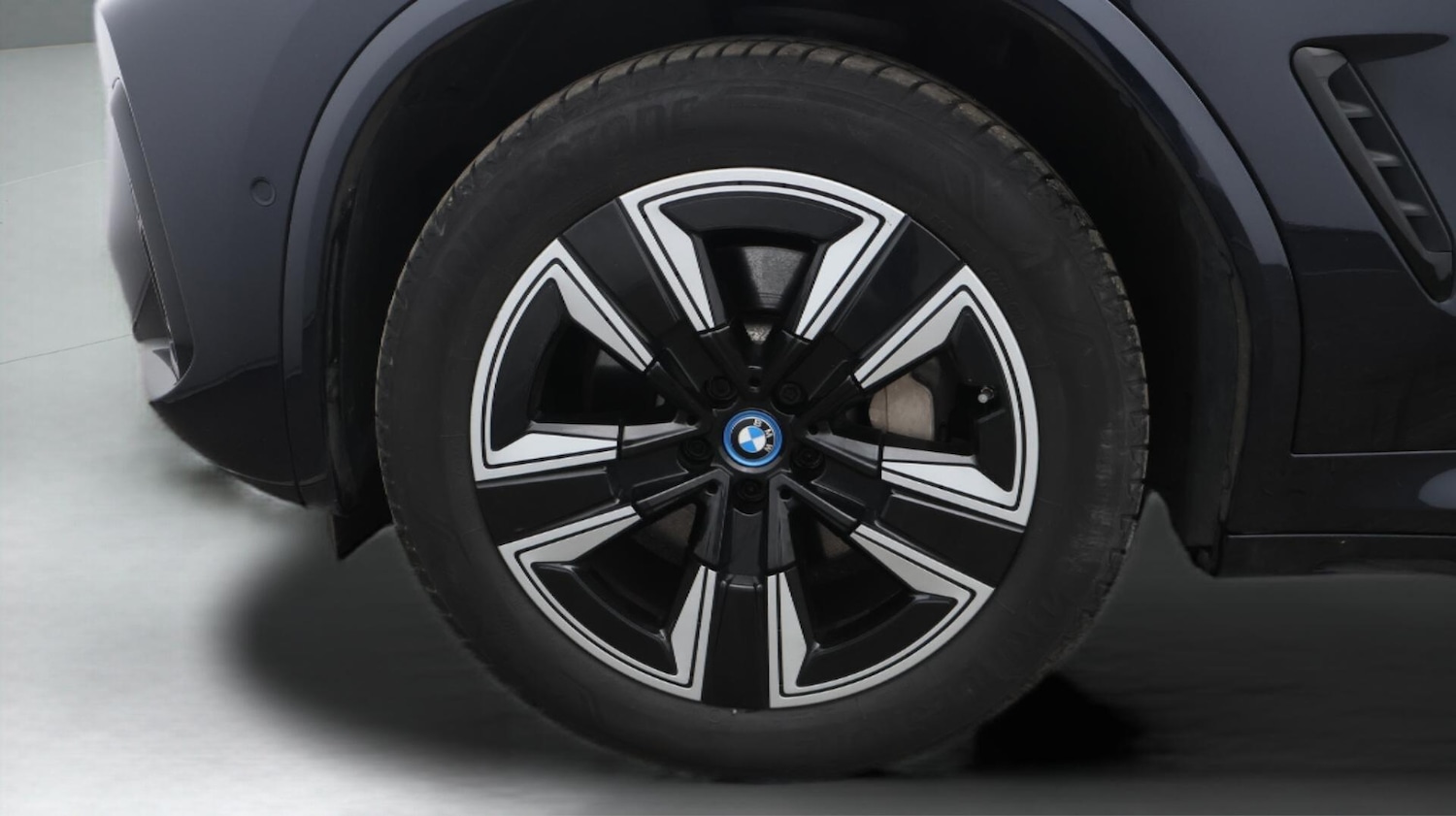 Used BMW iX3 2022 for sale - 76689217: Photo 19