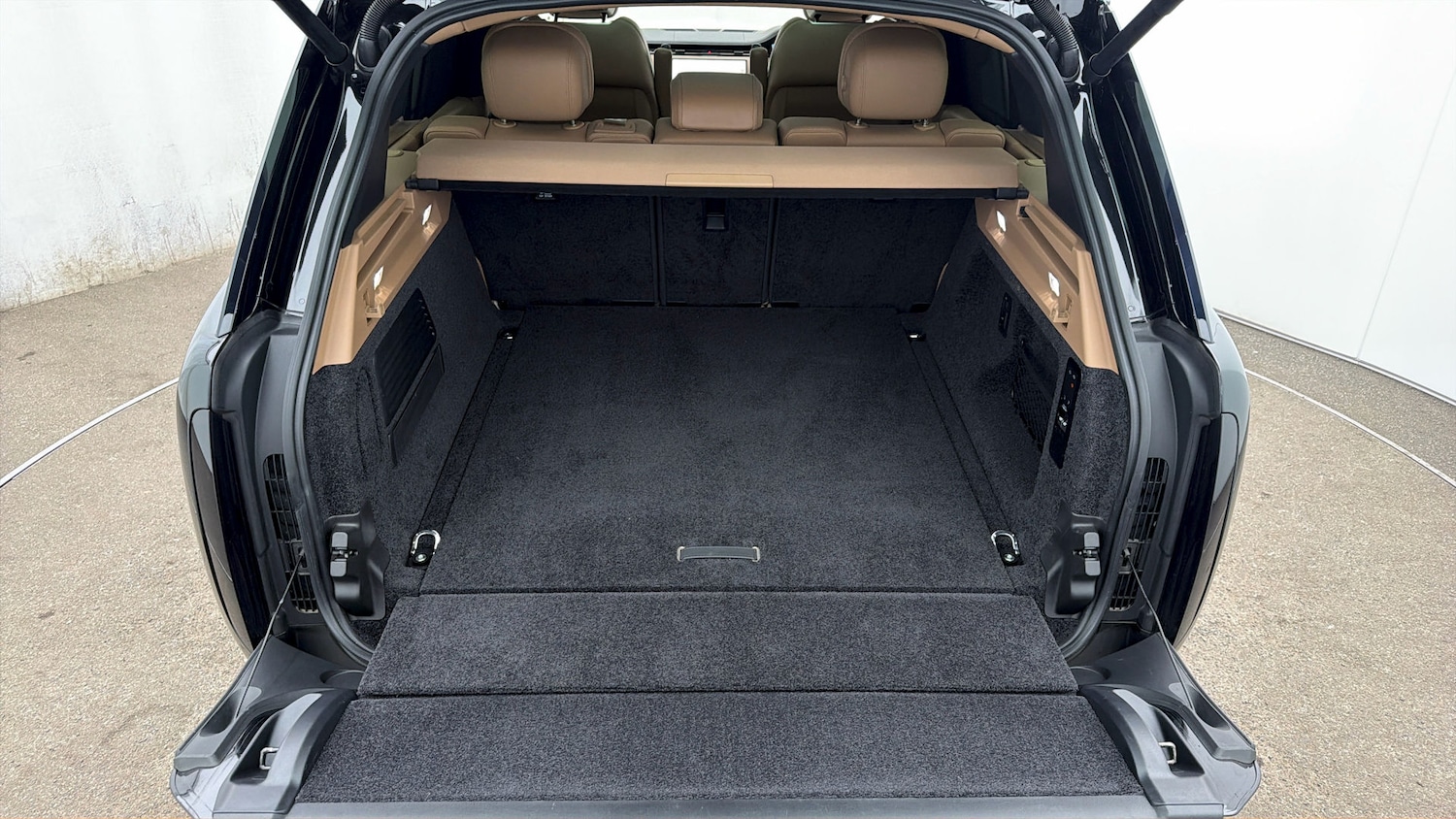 Used Land Rover Range Rover 2023 for sale - 78039102: Photo 16