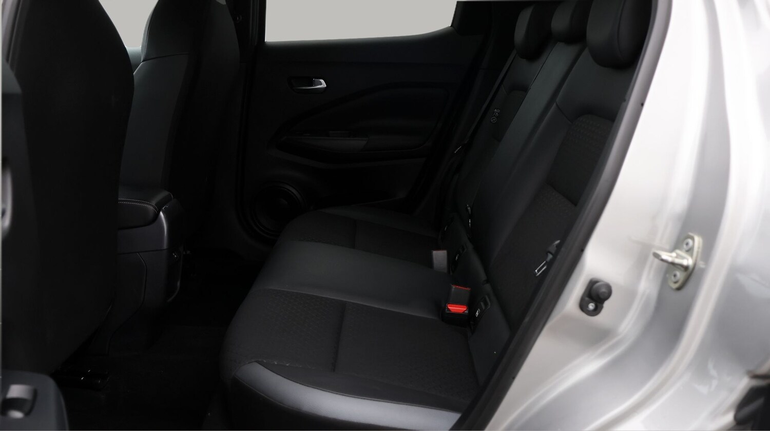 Used Nissan Juke 2023 for sale - 77617579: Photo 16