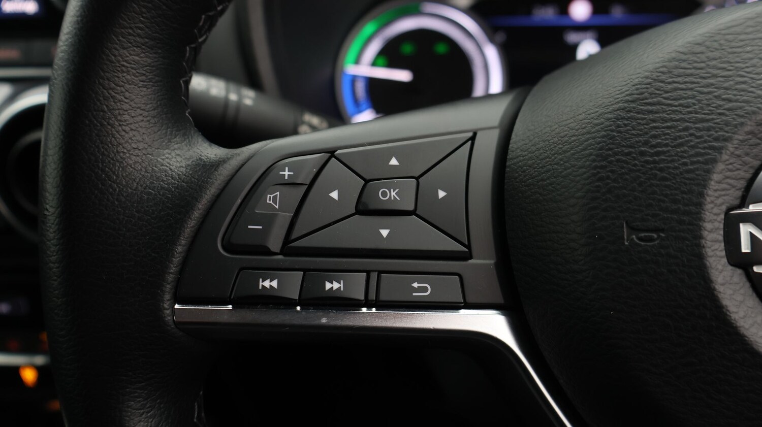 Used Nissan Juke 2023 for sale - 77617579: Photo 25