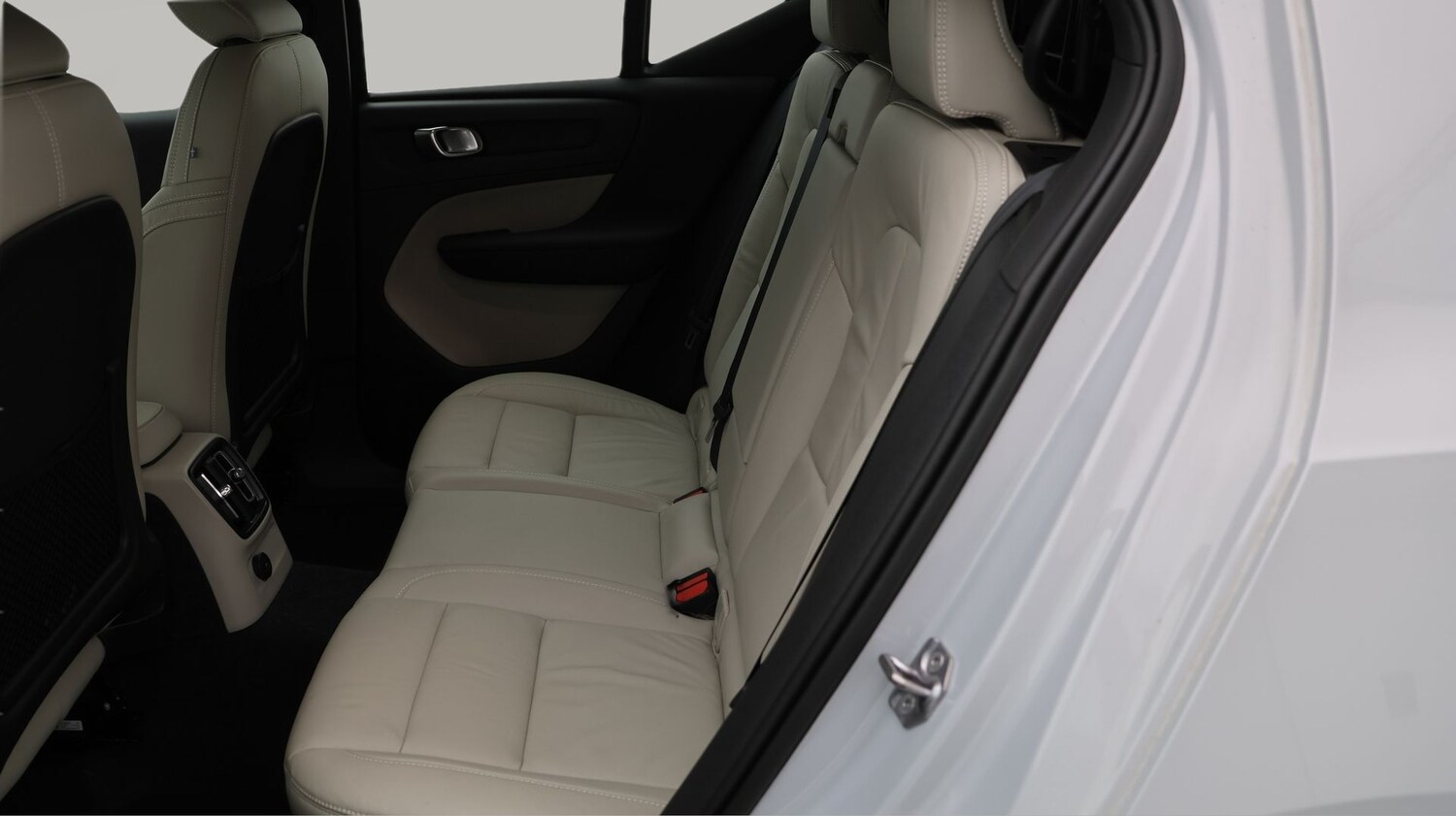 Used Volvo XC40 2021 for sale - 77542578: Photo 16