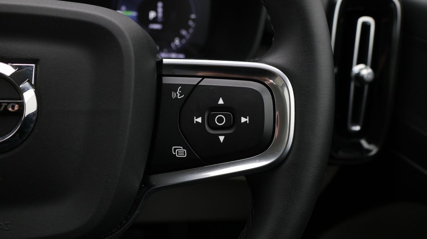 Used Volvo XC40 2021 for sale - 77542578: Photo 26