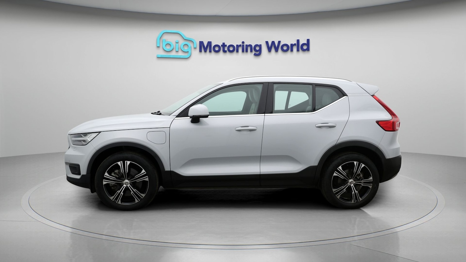 Used Volvo XC40 2021 for sale - 77542578: Photo 4
