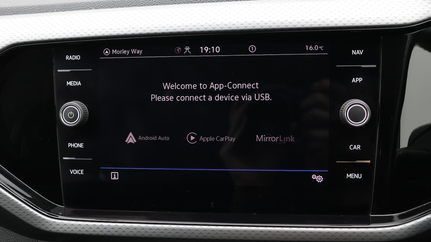 Used Volkswagen T-Cross 2022 for sale - 76538793: Photo 25