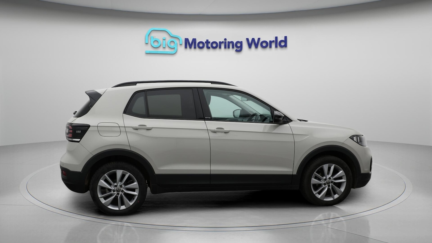 Used Volkswagen T-Cross 2022 for sale - 76538793: Photo 9