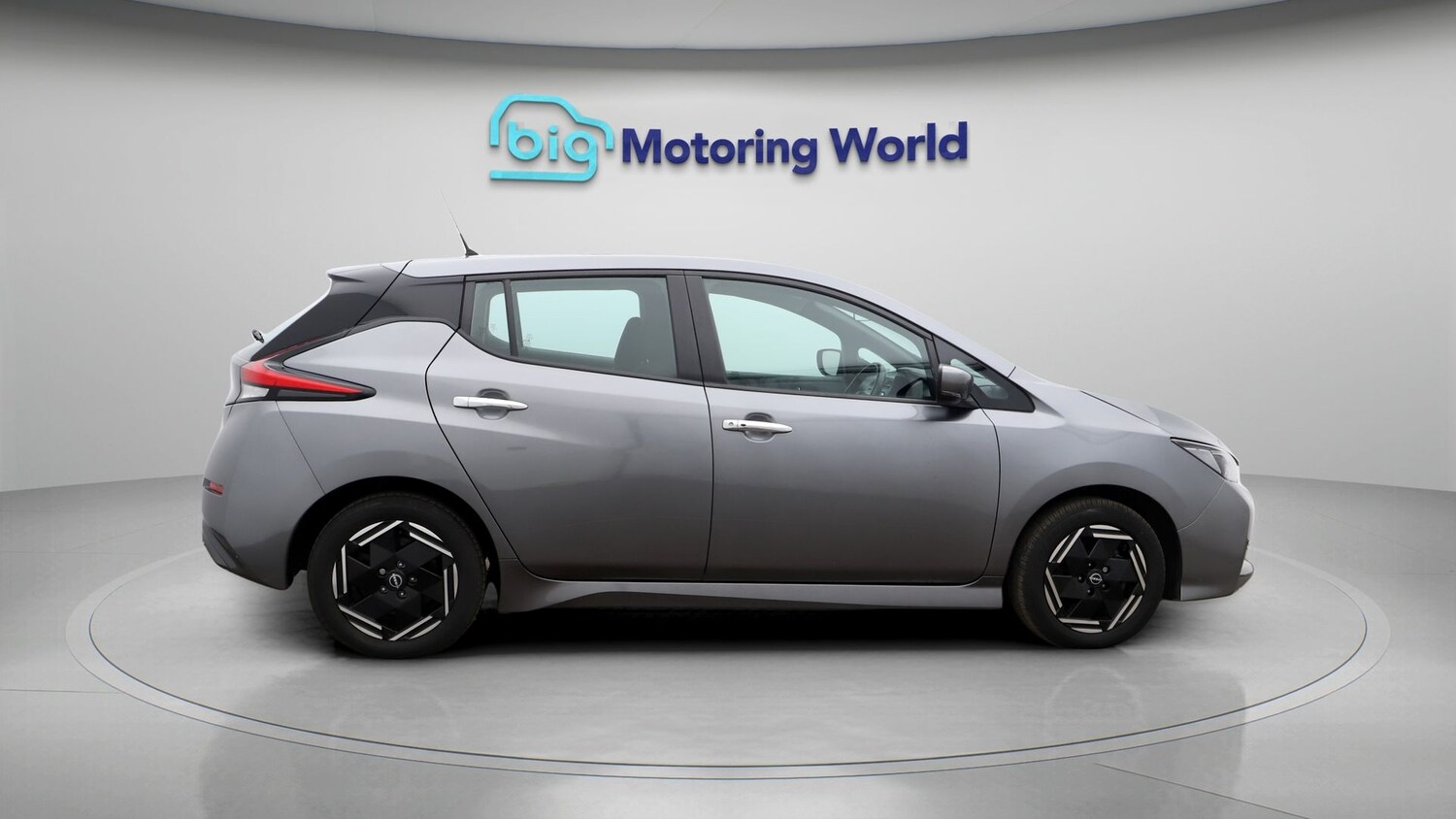 Used Nissan Leaf 2022 for sale - 77762874: Photo 8