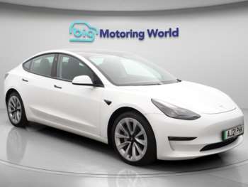 (21) - (Dual Motor) Long Range Saloon 4dr Electric Auto 4WDE (346 ps)